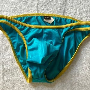 Mens sexy Medium Tactics pouch enhancing swim brief
